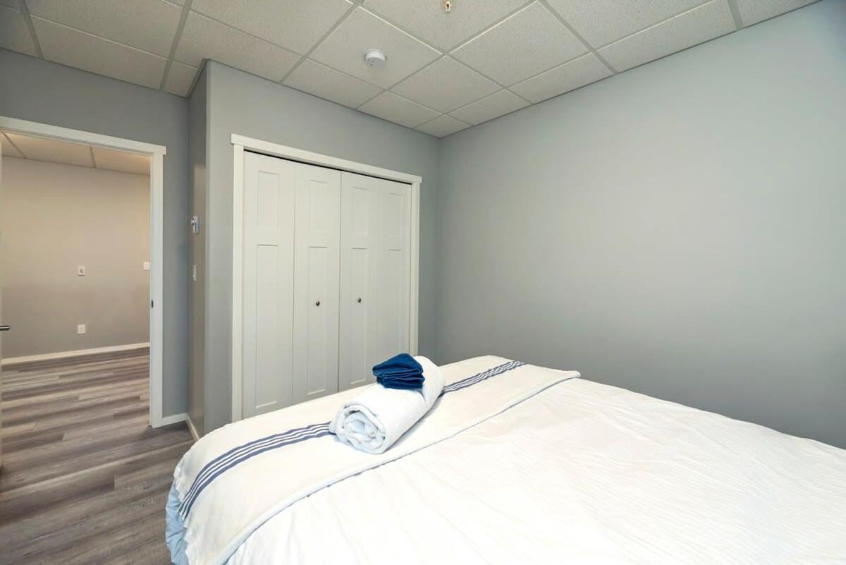 Nn - The Wanderoo - Riverdale 3-Bed 2 5-Bath Whitehorse Eksteriør billede