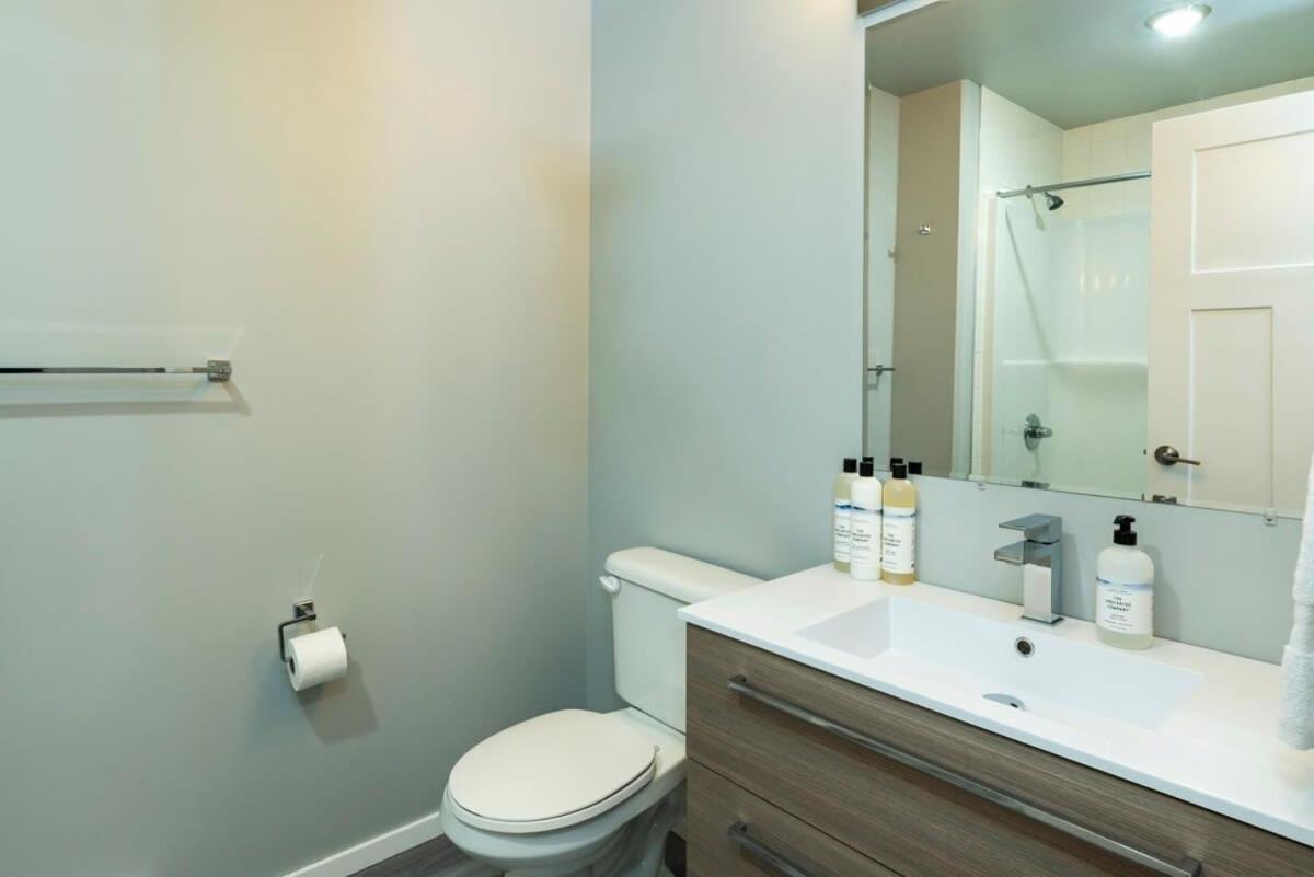 Nn - The Wanderoo - Riverdale 3-Bed 2 5-Bath Whitehorse Eksteriør billede